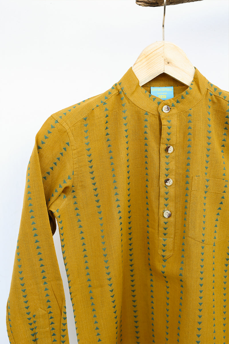 Yellow Dobby South Cotton Short Kurta Full Sleeves BSKFS102310