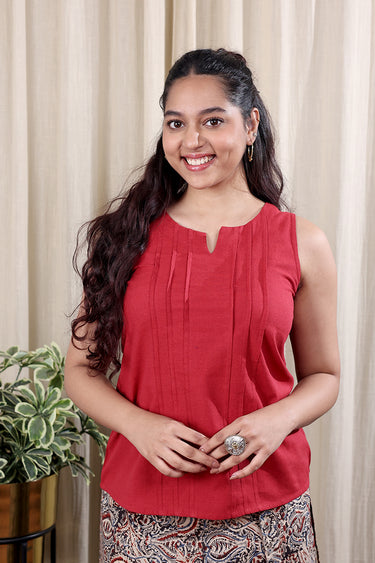 Red Yarn Dyed Amber Cotton Women Short Top Sleeveless WSTSL252C131