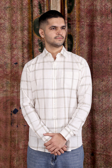 Off White Checks Cotton Linen Men Shirt Full Sleeves MSHFS251C10