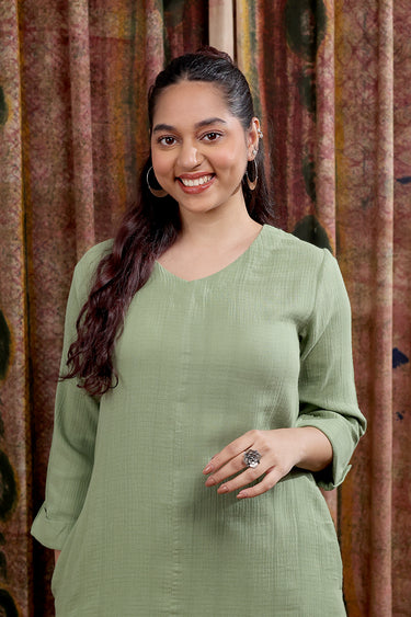 Fern Green Hand Dyed Cotton Double Cloth Women Long Kurta Long Sleeves WLKLS252C137