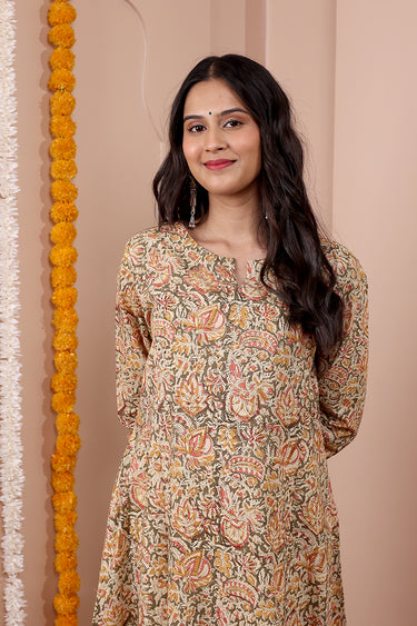 Beige Cotton kurta for Women 