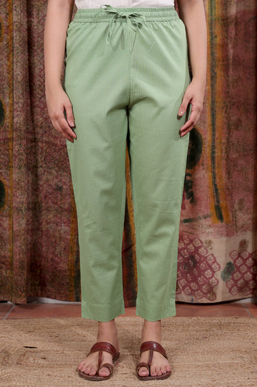 Green Hand Dyed Cotton Seer Sucker Women Ankle Pant WAKPT252C76