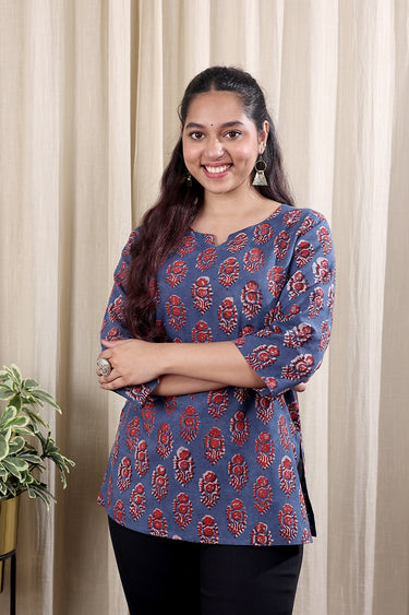 Indigo Dhabu Cotton Women Kurti Long Sleeves WKILS253C32