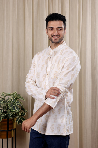 Off White Sanganeri Cotton Linen Men Short Kurta Full Sleeves MSKFS252C33