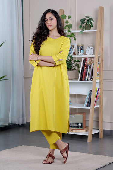 Golden Yellow Dyed Classic Cotton Linen Women Long Kurta