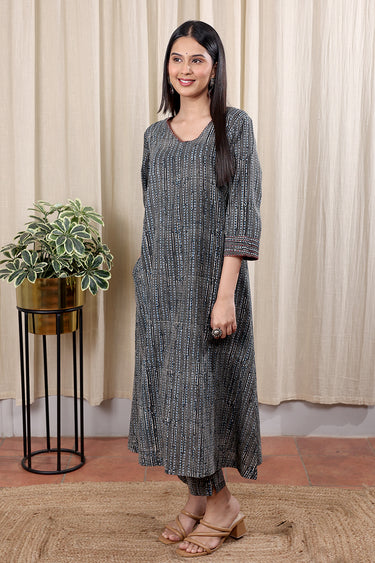 Black Dhabu Cotton Slub Women Ankle Pant WAKPT252C18