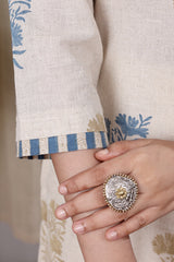 Close-up look of ivory kurta 