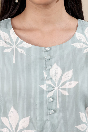 Sanganeri Dobby print neck look
