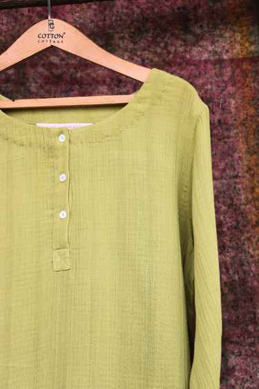 Leaf Green Dyed Cotton Double Cloth Women Long Kurta