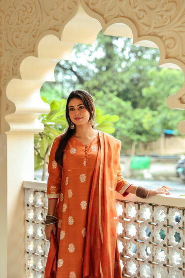 Burnt Orange Jaquard Buta Banarasi Silk Women Long Kurta Long Sleeves WLKLS252C124