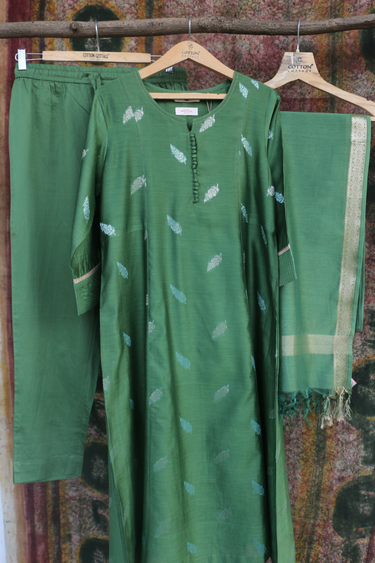 Forest Green Jaquard Buta Banarasi Silk Women Long Kurta