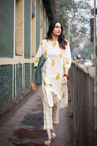 Olive Sanganeri Cotton Flax Women Ankle Pant WAKPT01264