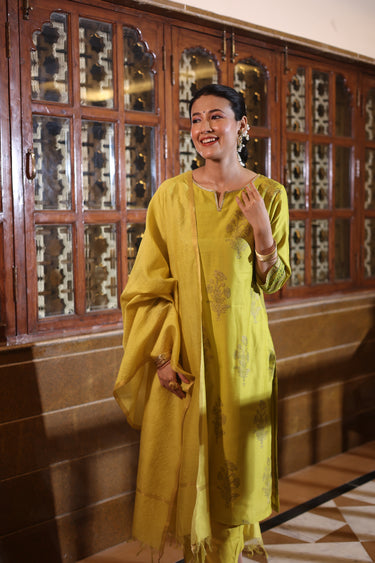 Olive Yellow Sanganeri Chanderi Silk Women Long Kurta Long Sleeves WLKLS252C116